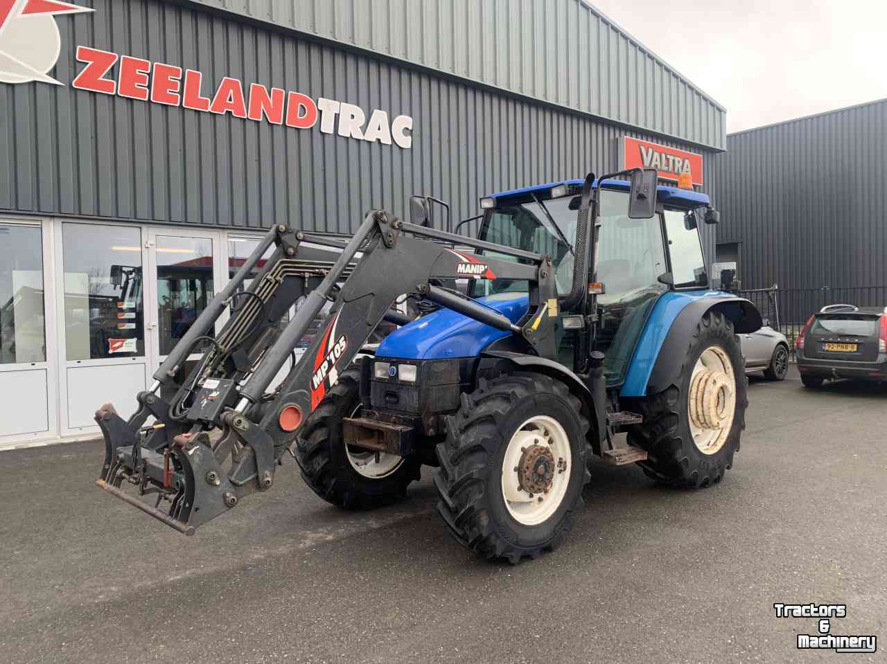 Tractors New Holland TL 100