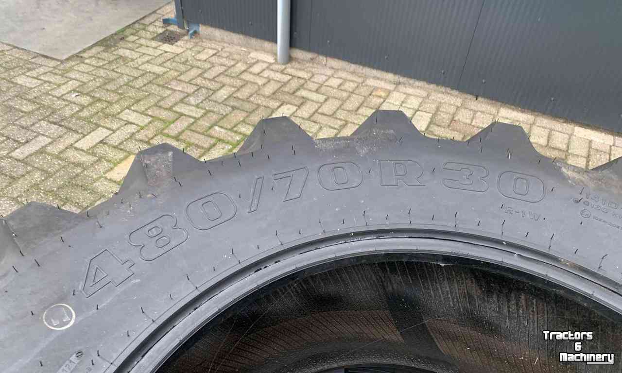 Wheels, Tyres, Rims & Dual spacers  Ascenso 480/70R30 TDR 700 100%