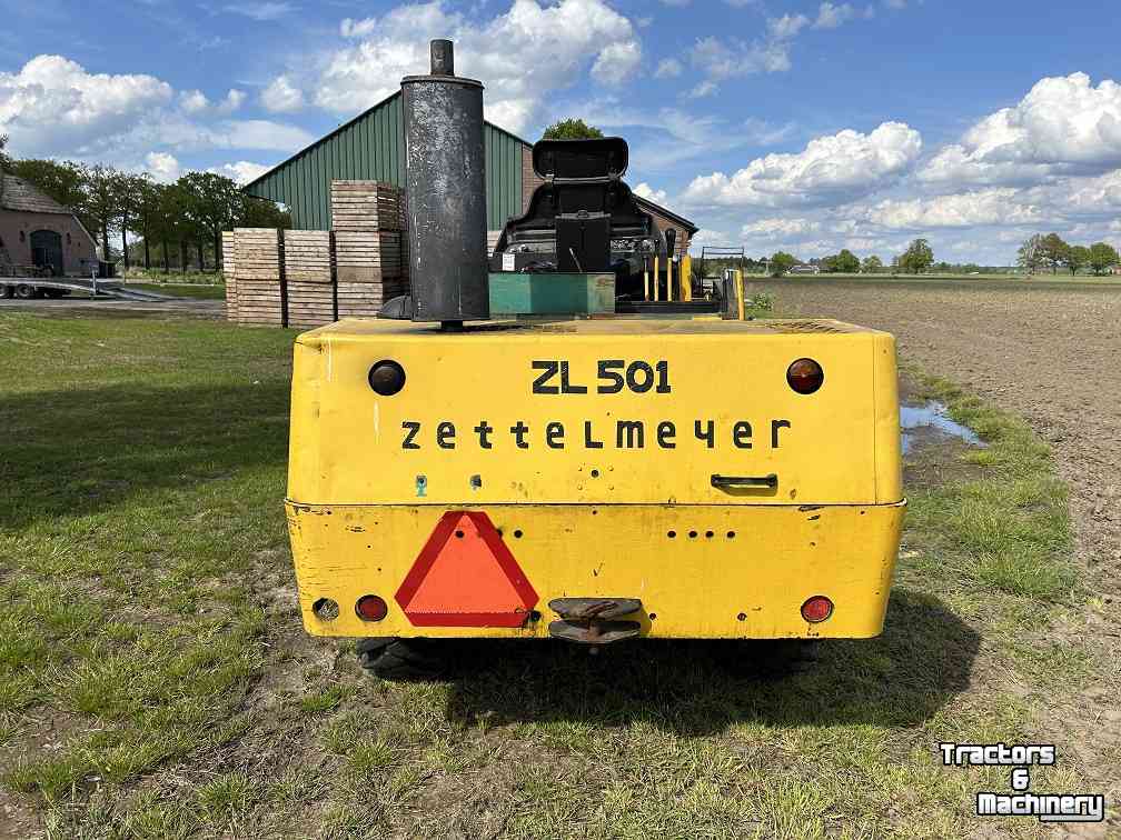 Wheelloader Zettelmeyer ZL 501 shovel