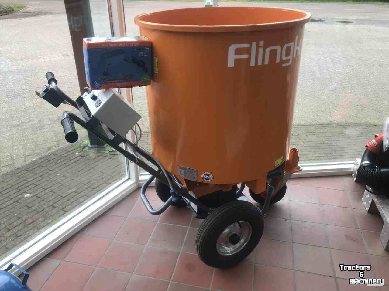 Sawdust spreader for boxes Flingk SE 250 instrooibak
