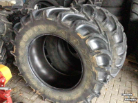 Wheels, Tyres, Rims & Dual spacers Good Year 540/65-34