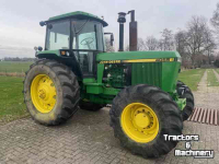 Tractors John Deere 4055 PS