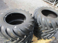 Wheels, Tyres, Rims & Dual spacers Mitas 31x15.50-15     demo banden