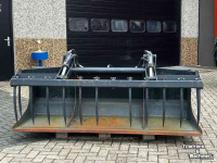 Front-end loader Stoll Pelicaanbak 220cm met Euro aansluiting