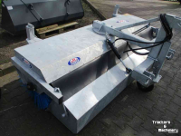 Sweepers and vacuum sweepers M-Sweep veegmachine Sweep TV600/2500