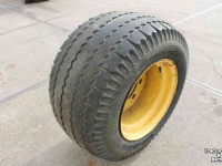Wheels, Tyres, Rims & Dual spacers Vredestein 19.0/45-17 10ply AW implement band met wiel/velg 8-gaats