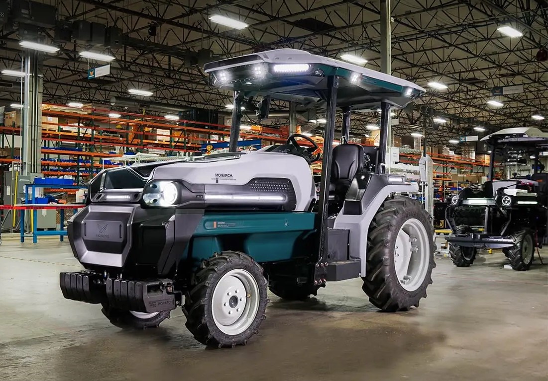 Caterpillar acquires Monarch Tractor