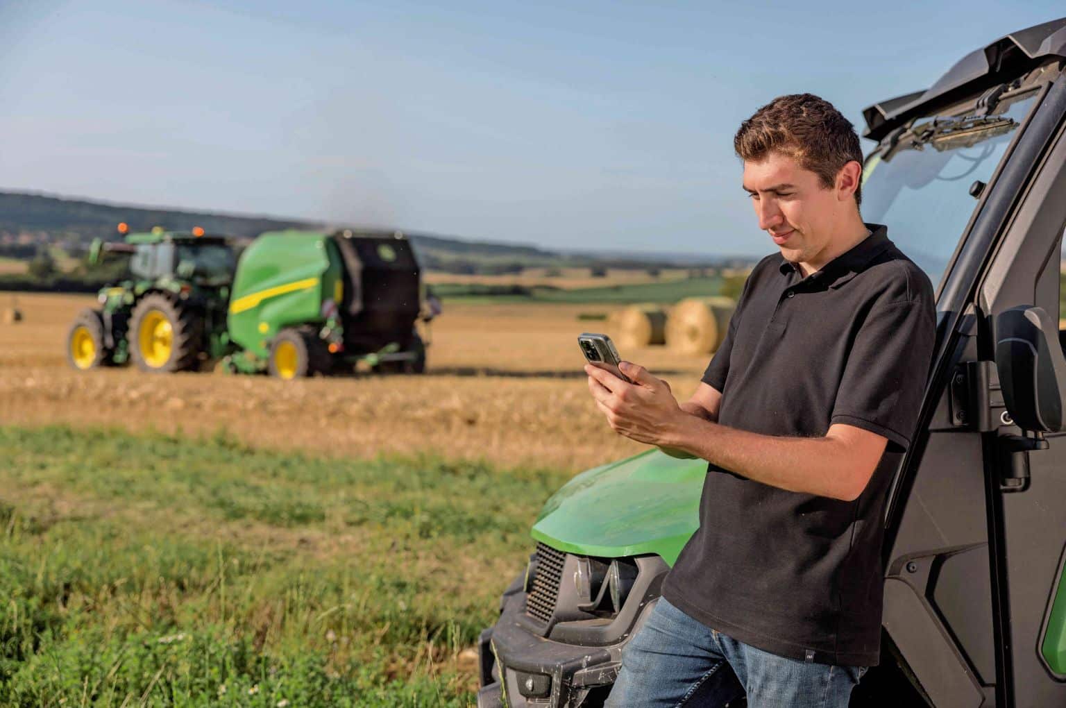 Connected Intelligence round baling