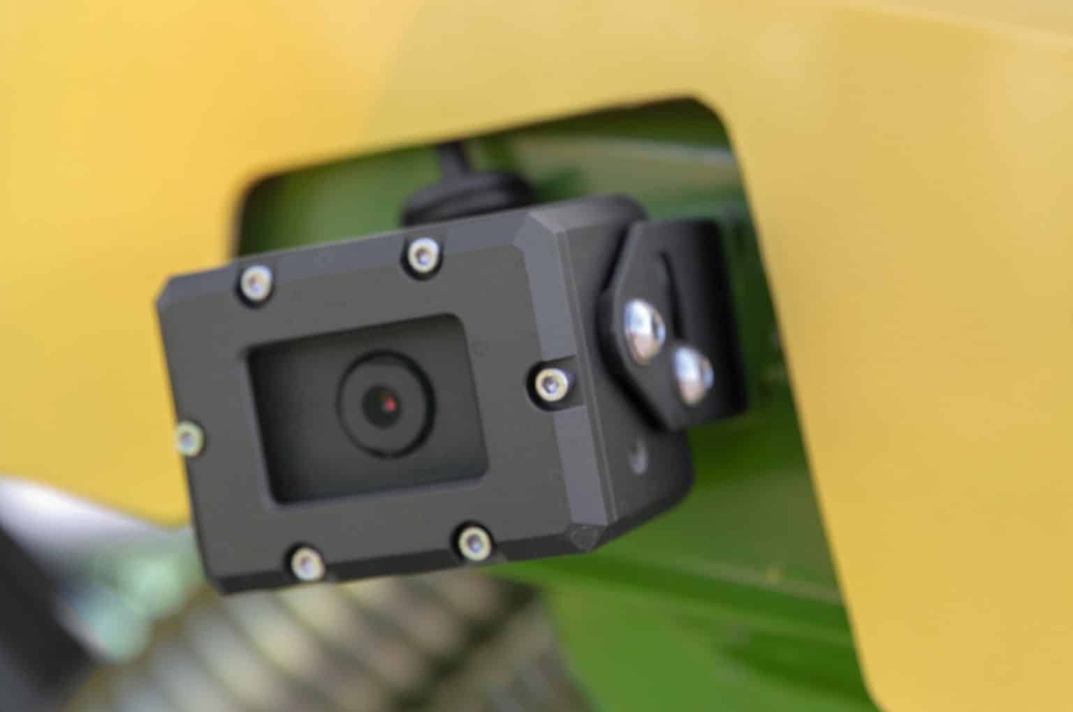 DLG-certified cameras on Krone front mowers