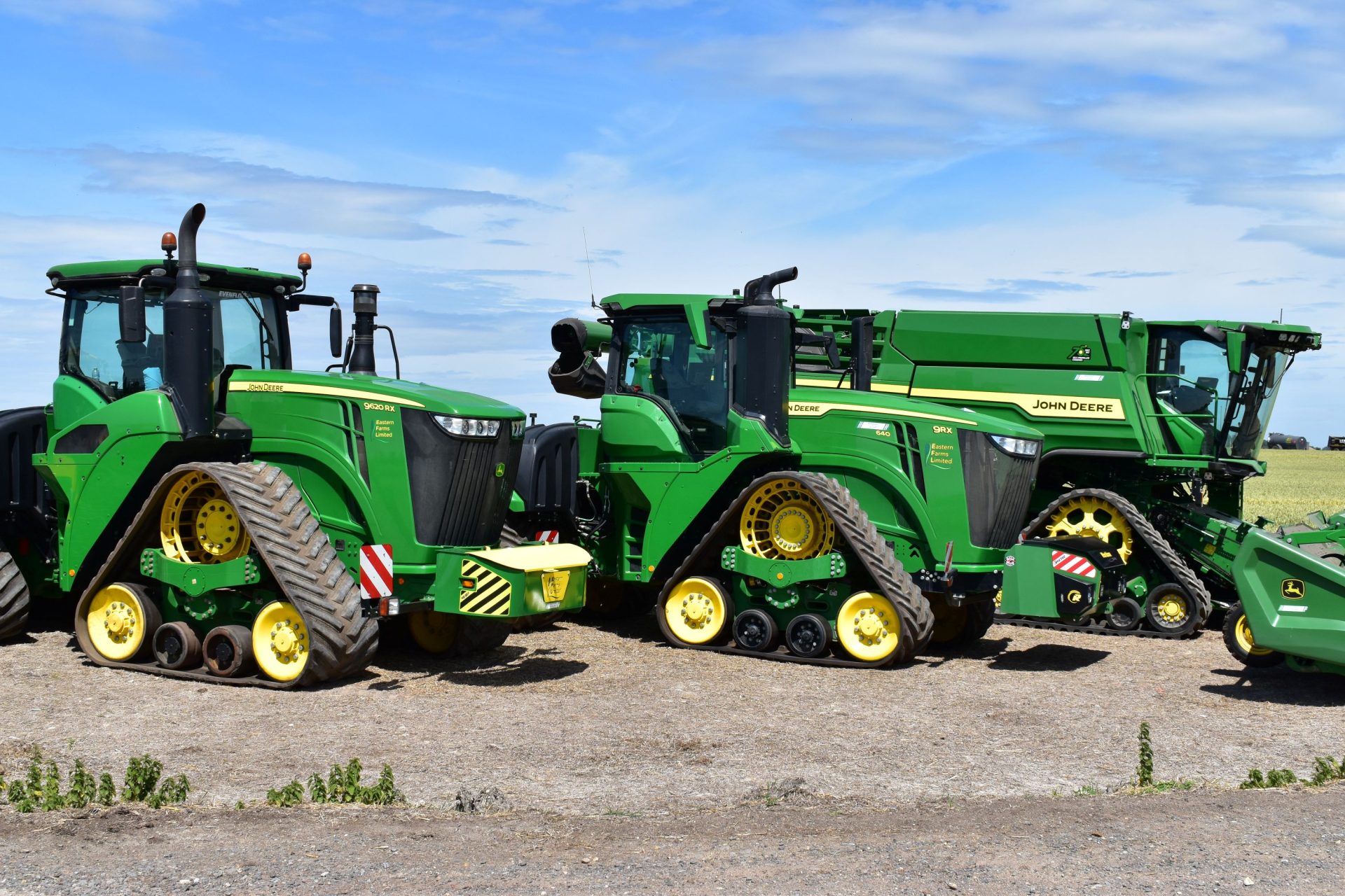 John Deere 9RXs and X9 in major farm sale