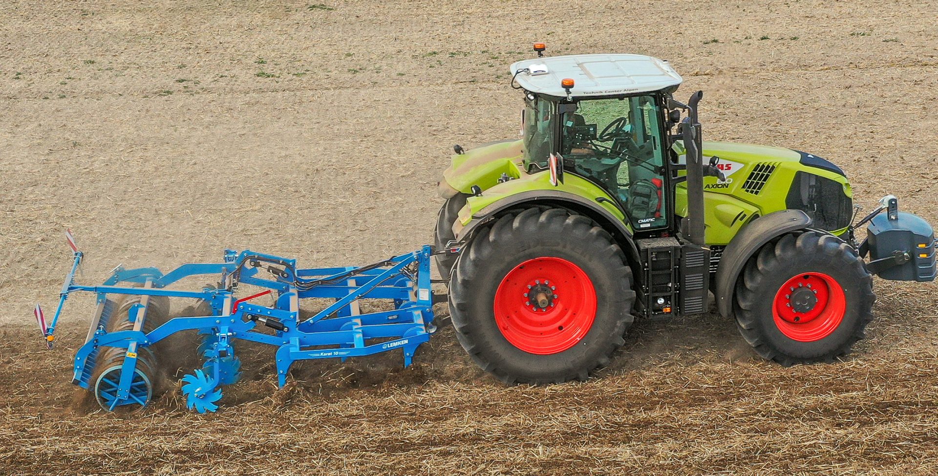 Lemken updates Karat cultivators