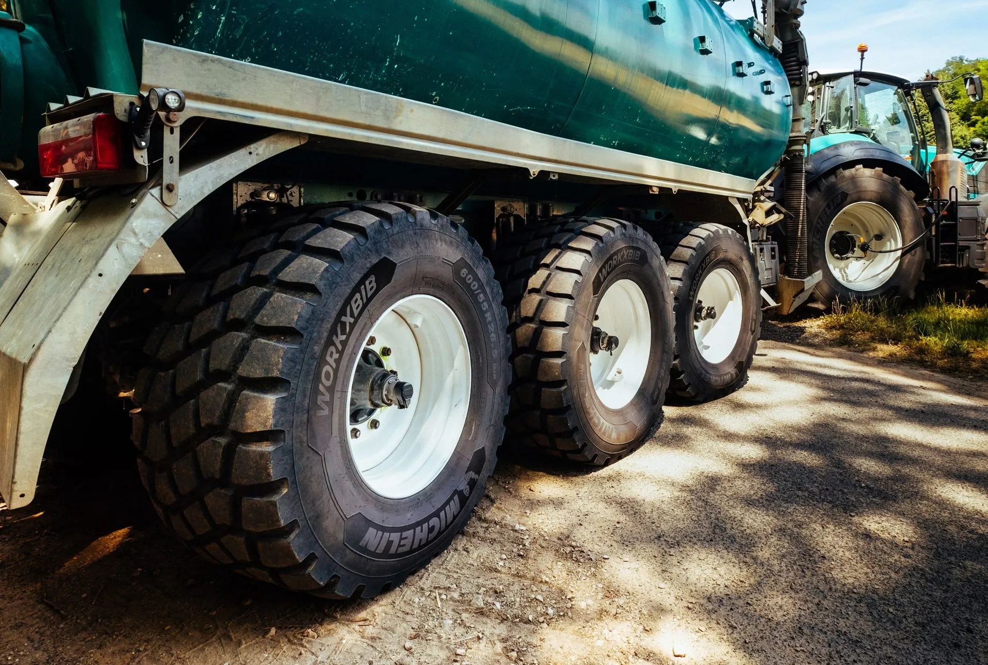 Michelin expands trailer and tanker tyre range