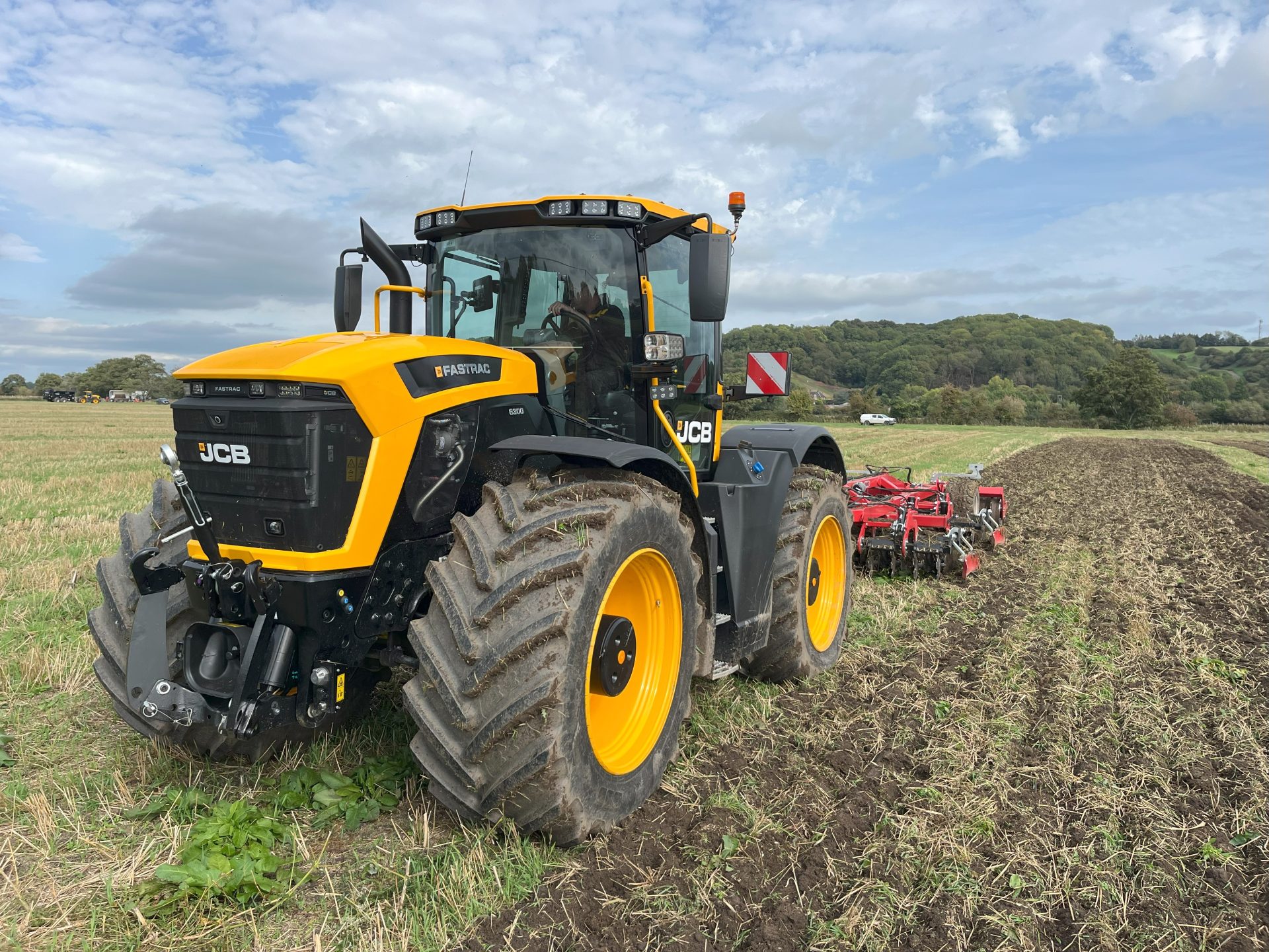 New Fastrac 6300 reaches 335hp