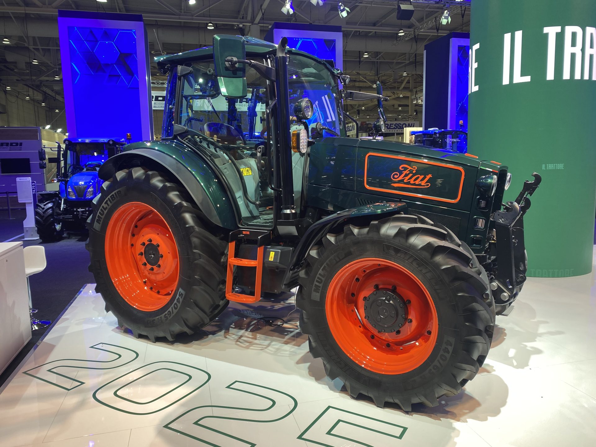 New Holland T5 styling concept