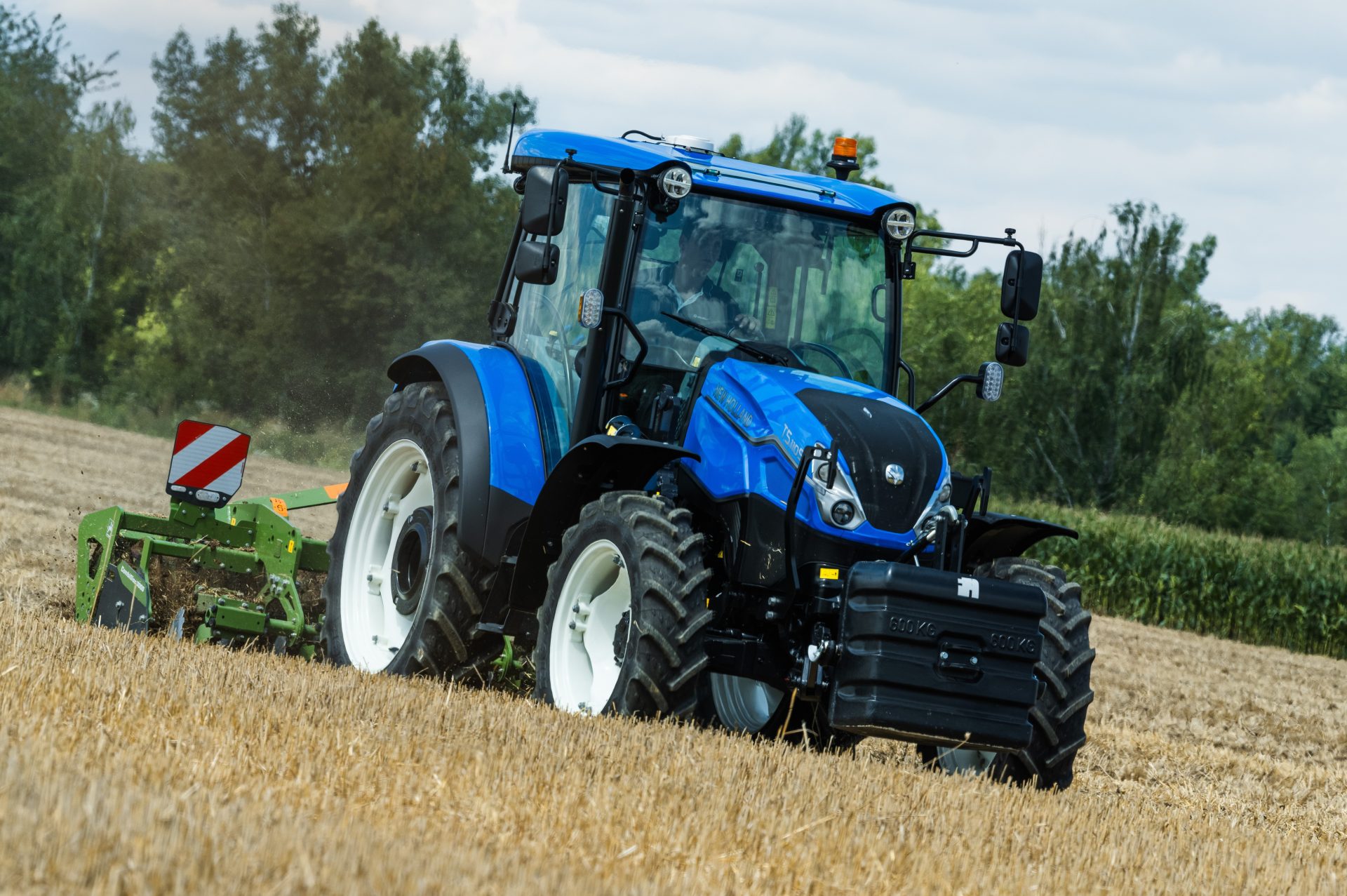 New Holland updates the T5S