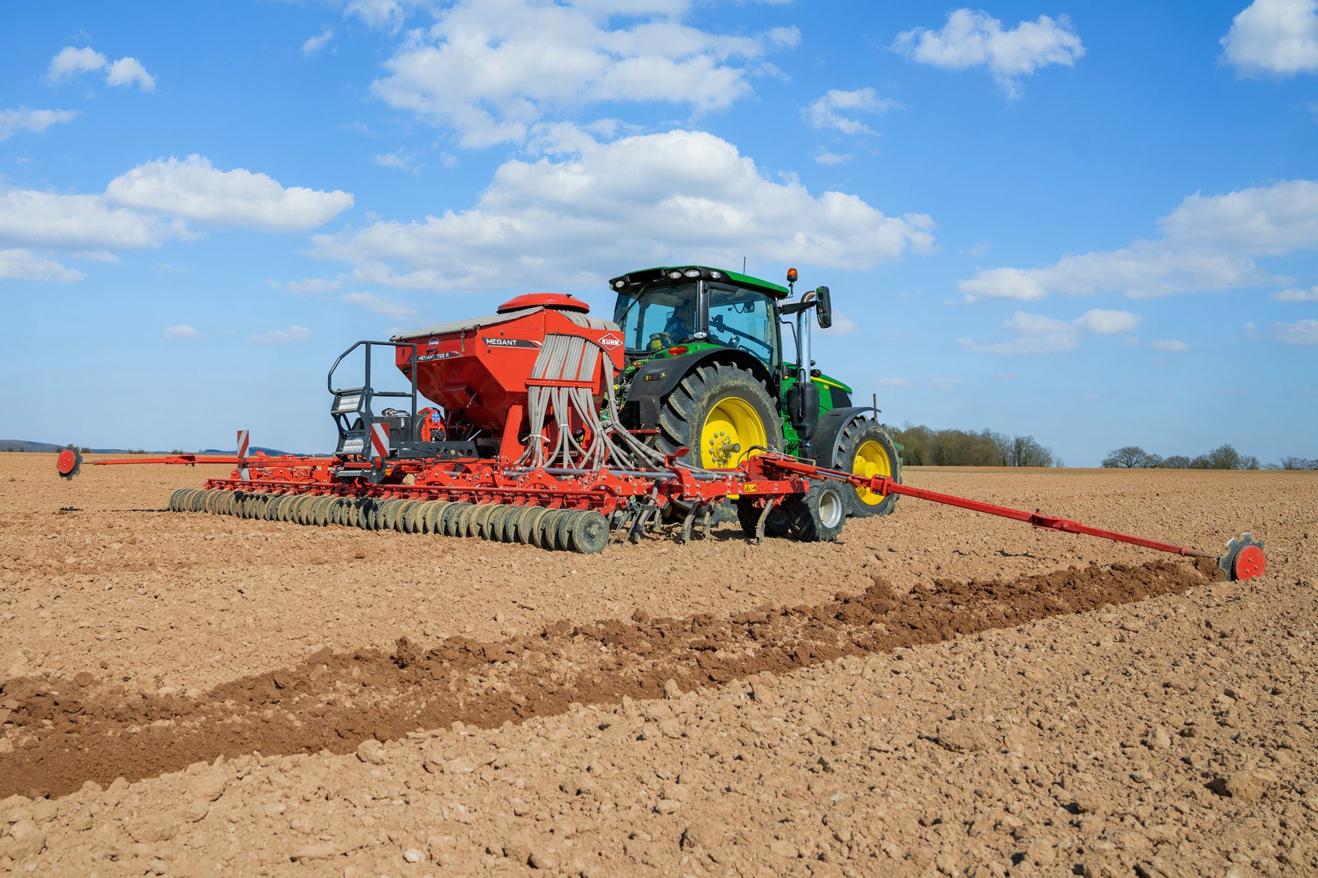 Wider Kuhn Megant tine drills