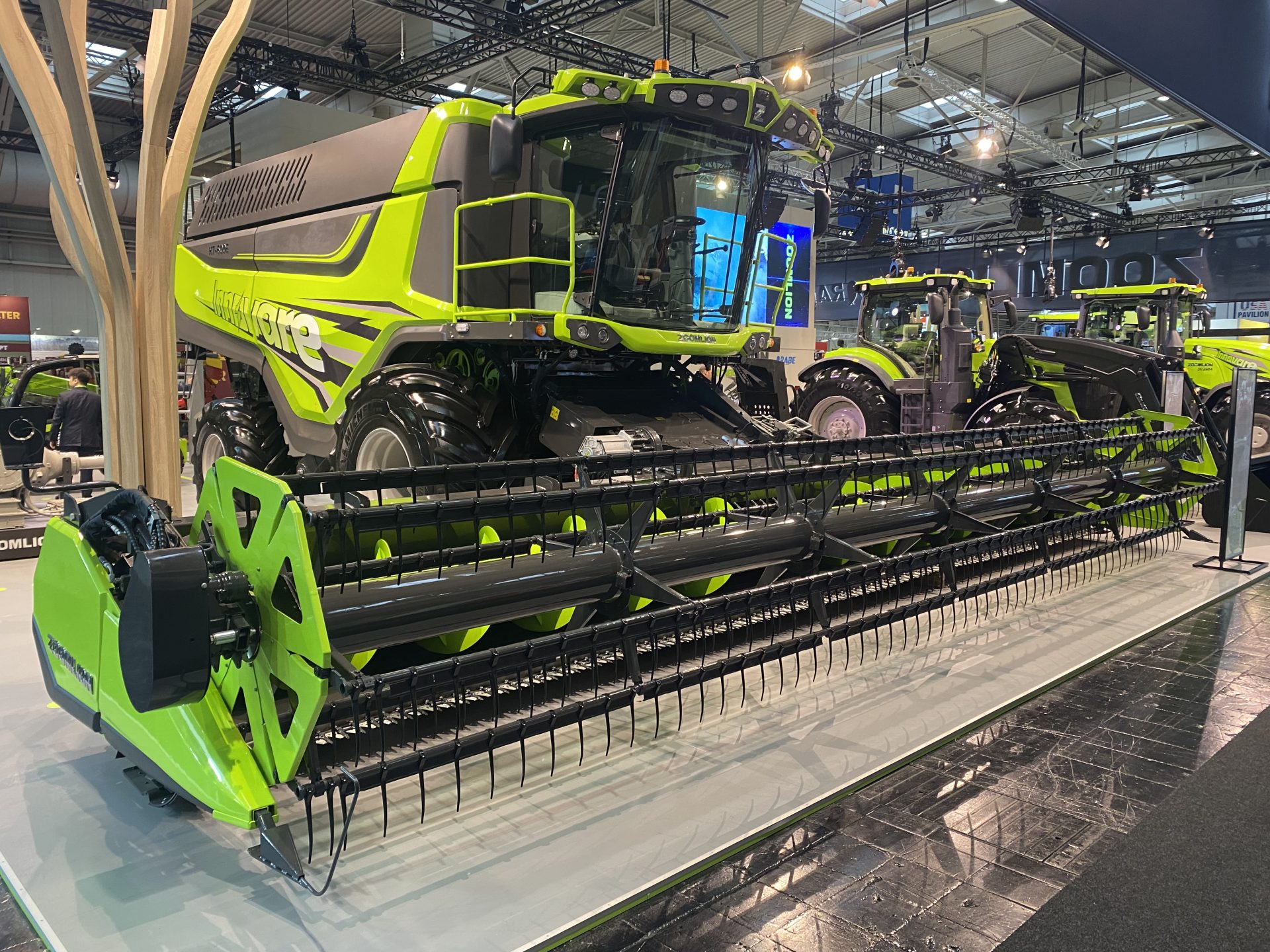 Zoomlion diesel-electric combine
