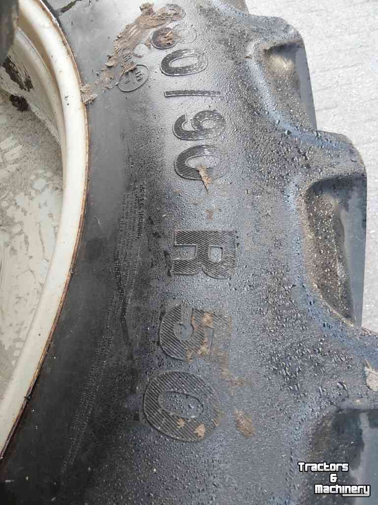 Wheels, Tyres, Rims & Dual spacers Case-IH 380/90 R50  380/85 R34  New Holland Steyr  CVX CVT TVT  Cultuurwielen
