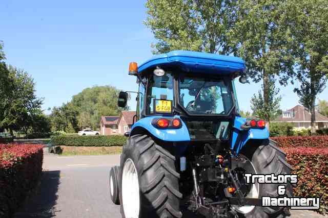 Tractor New Holland TD5.95 JN