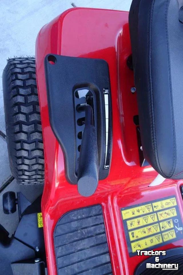 Ride-on mower Snapper SPX175