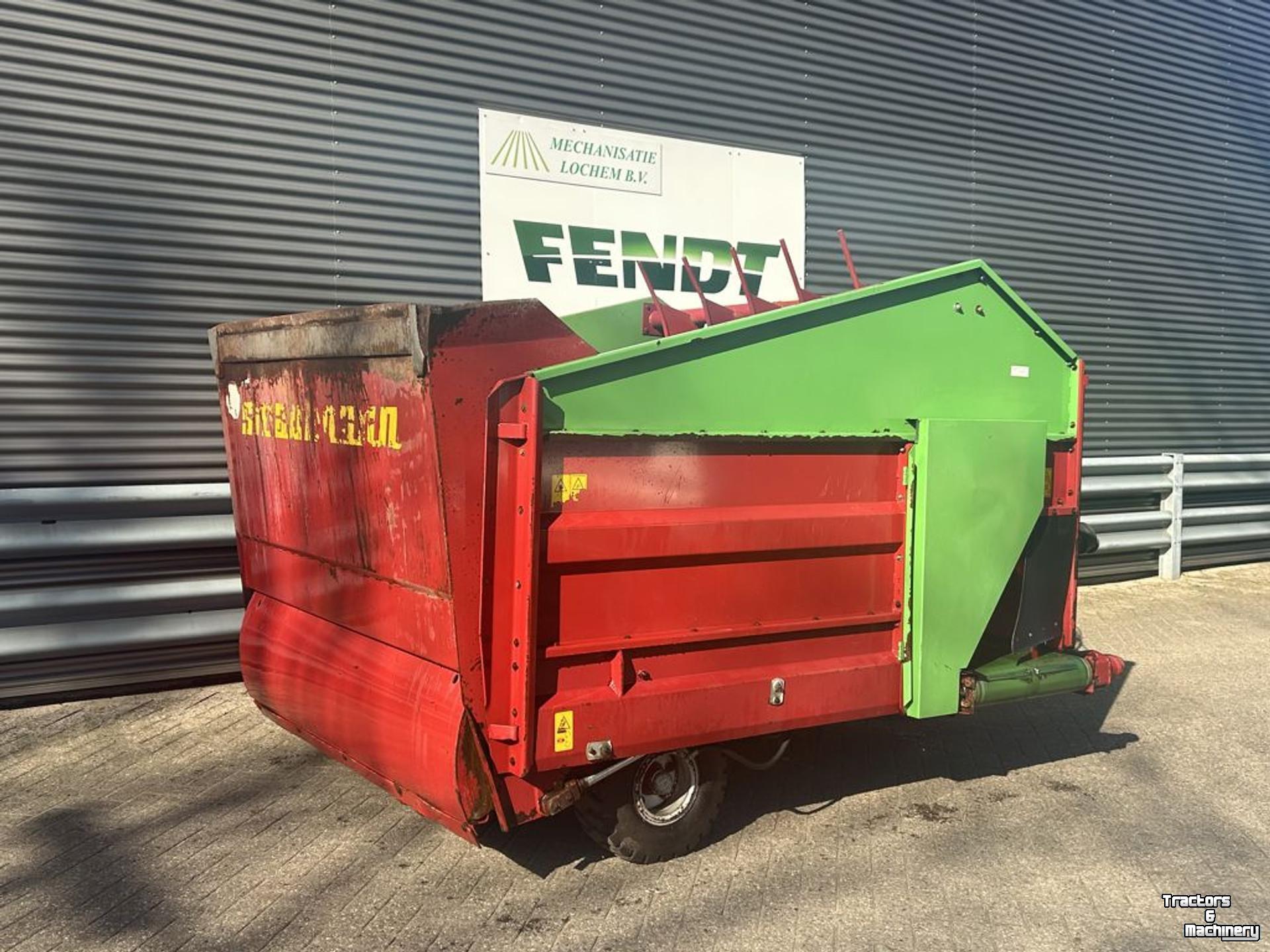 Forage feedwagon / Forage dosage wagon Strautmann BVW