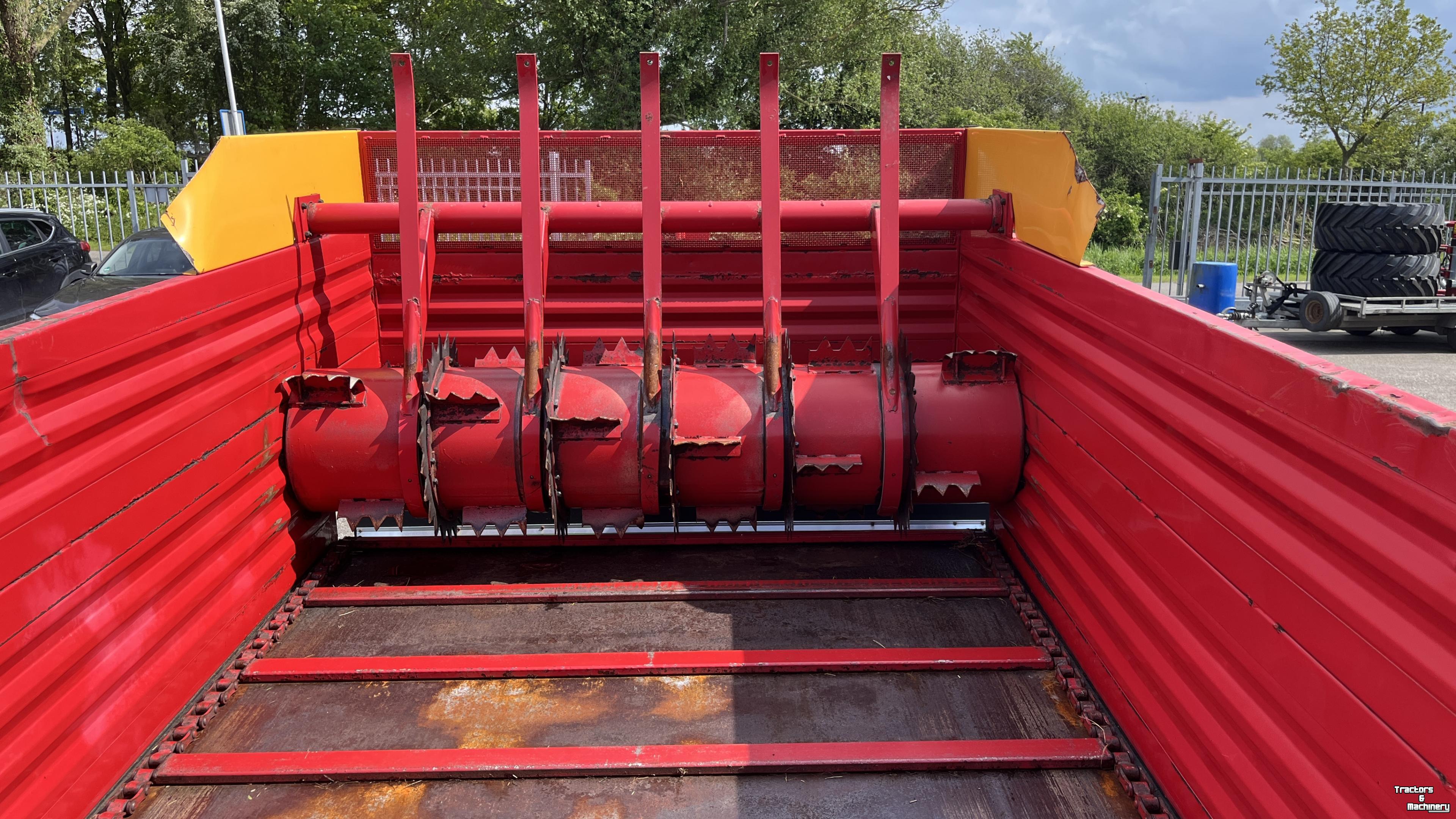 Silage-block distribution wagon Schuitemaker Schuitemaker 30S