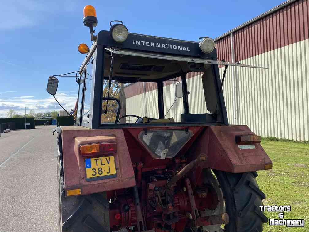 Tractors International 844-S 4wd
