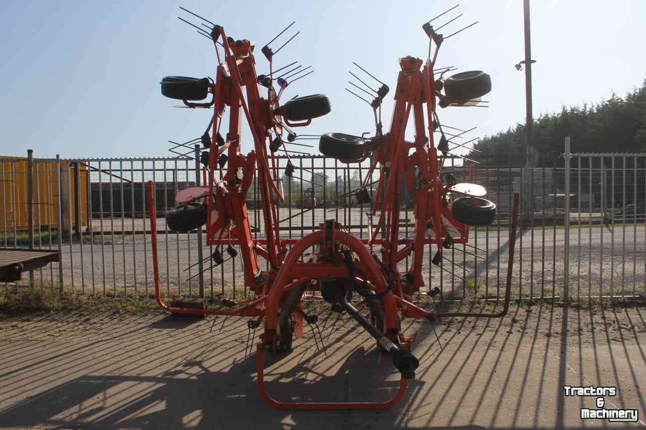 Tedder Kuhn GF8702 cirkelschudder 8-elements schudmachine