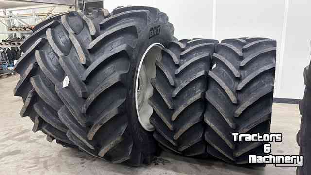 Wheels, Tyres, Rims & Dual spacers BKT 710/60 R38 + 600/60 R28 op velg