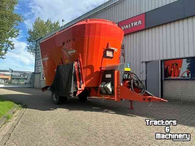 Feed mixer Kuhn Profile 2070