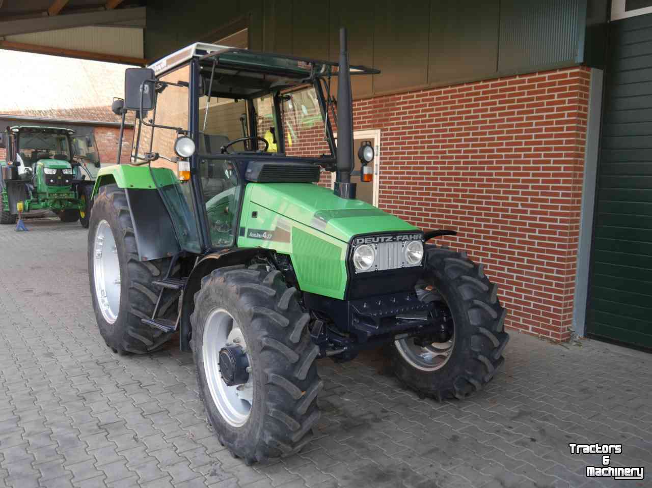 Tractor Deutz-Fahr AgroXtra 4.17