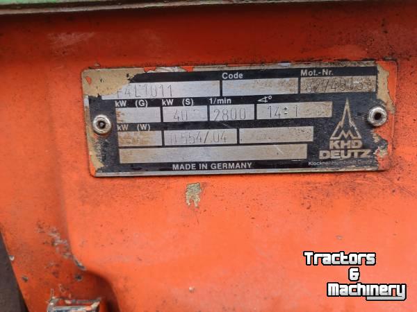 Small-track Tractor Holder a 60