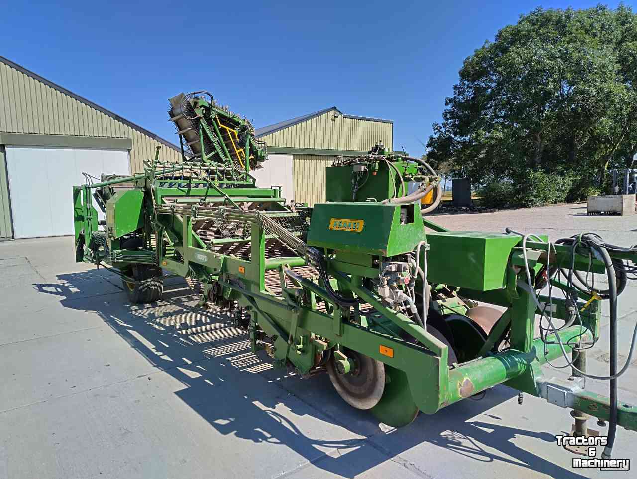 Potato harvester Krakei tweerijige wagenrooier