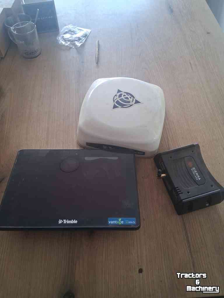 GPS steering systems and attachments Trimble Gfx 750