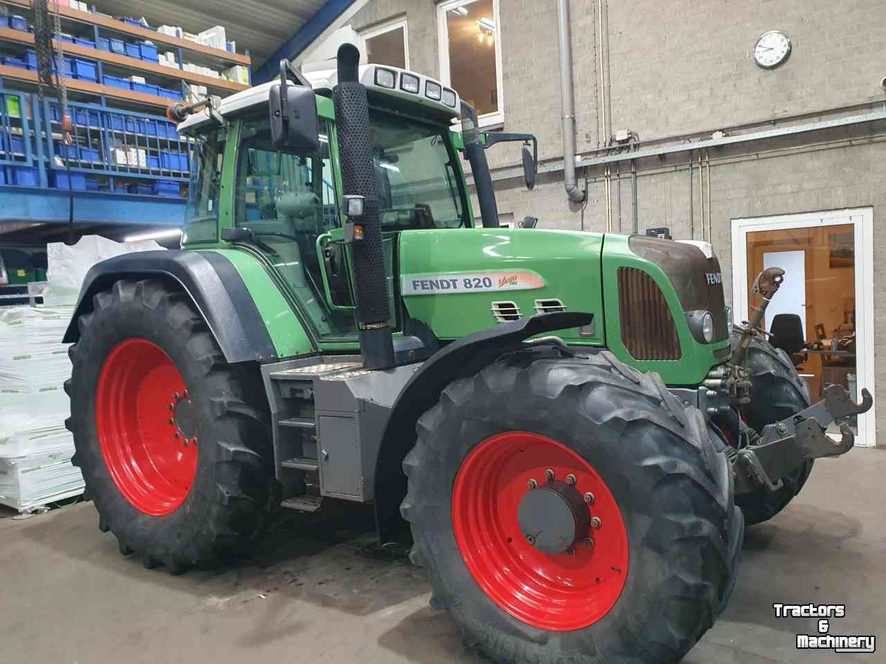 Tractors Fendt 820 tms