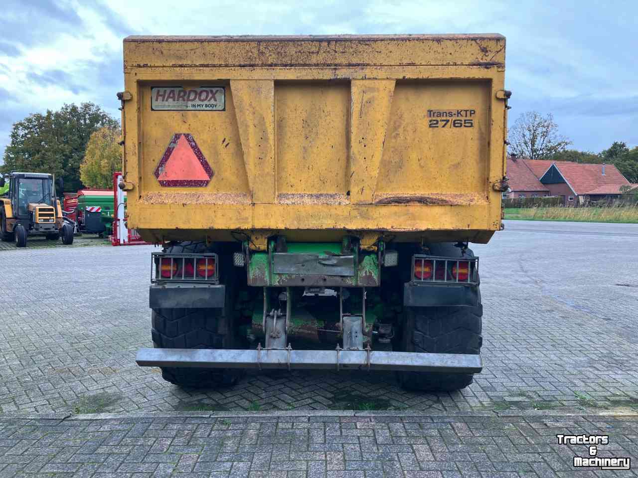 Earth- / Sand-dumper Joskin Tridem trans-KPT 27/65