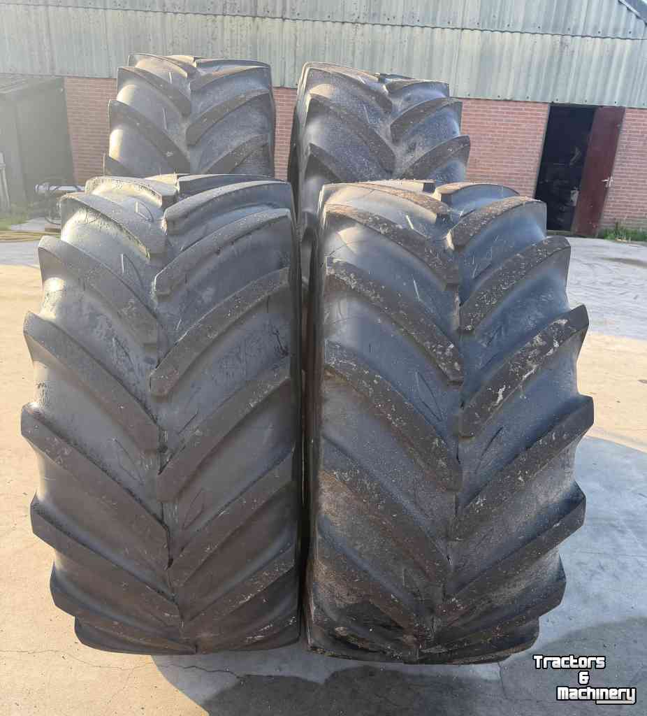 Wheels, Tyres, Rims & Dual spacers Michelin Michelin Xeobib VF 710/60R42 + VF 600/60R30