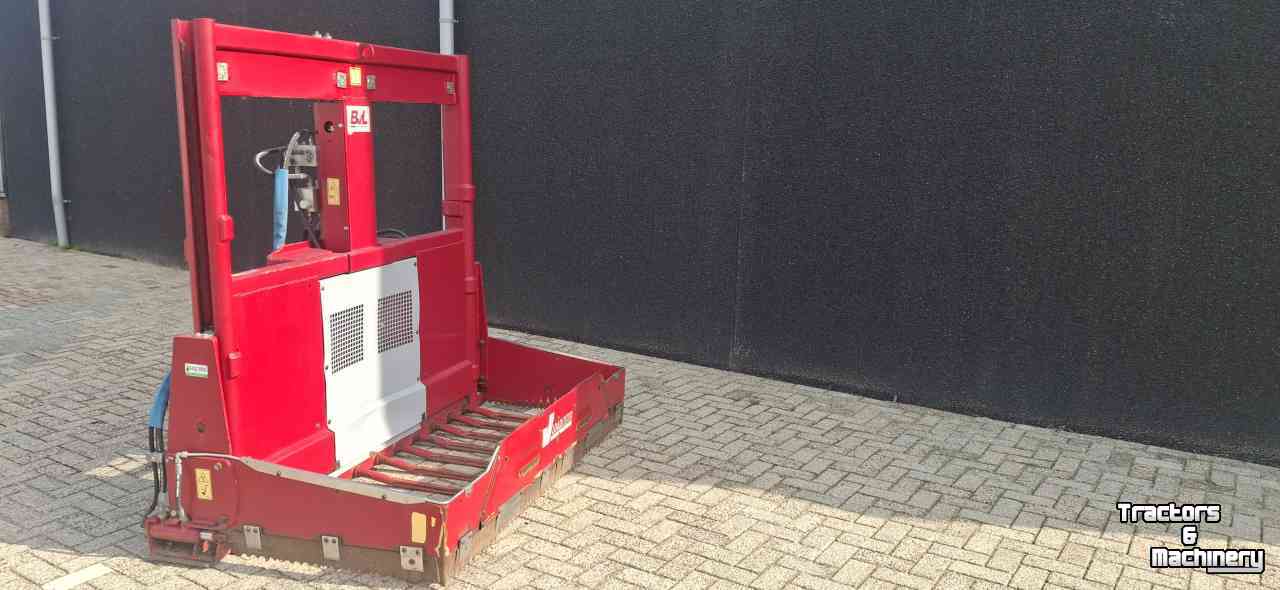 Silage block-cutter BVL Megastar 110