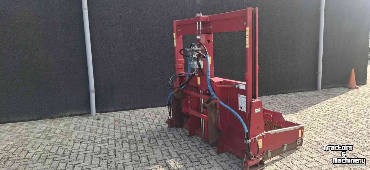 Silage block-cutter BVL Megastar 110