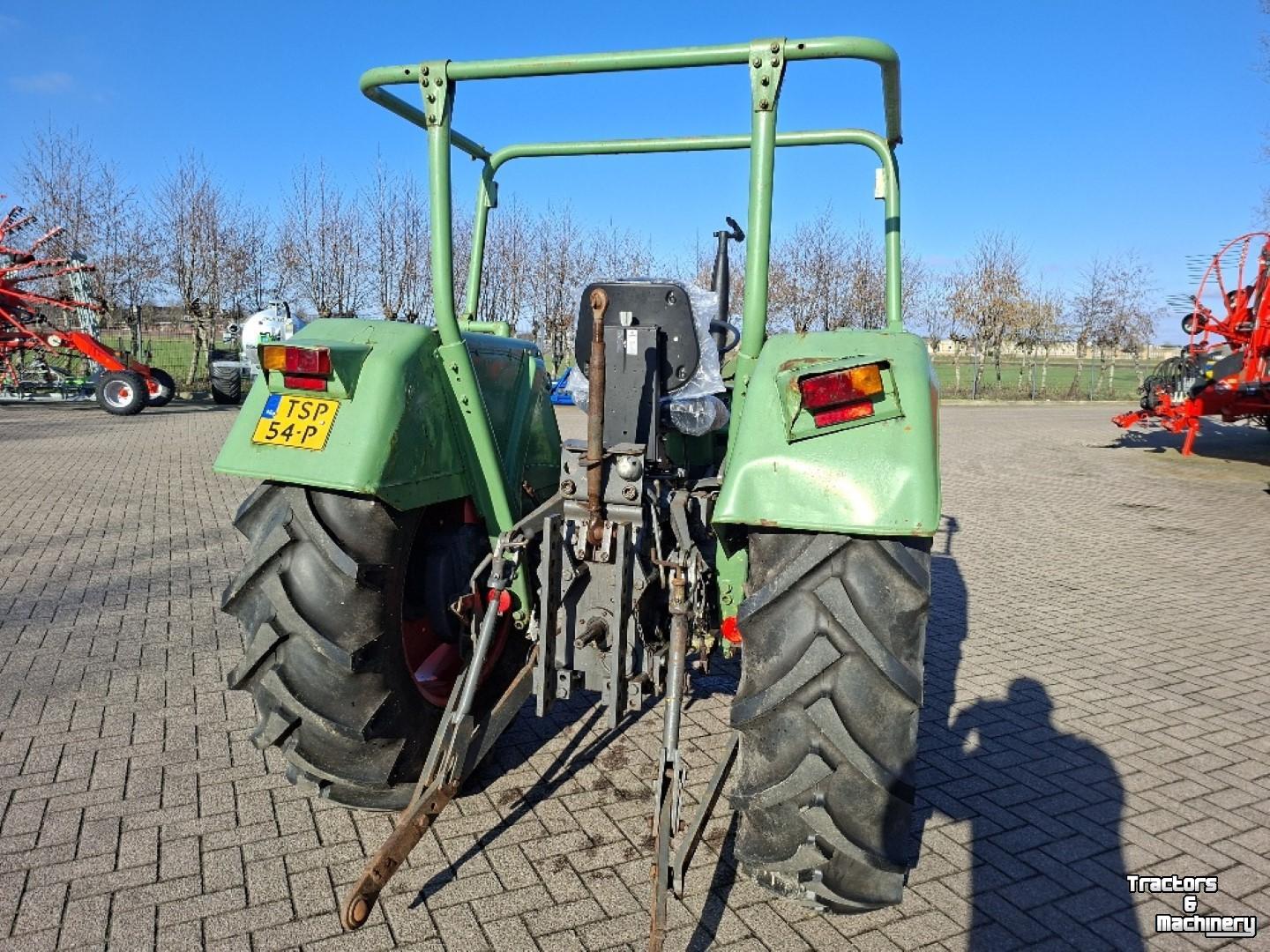 Small-track Tractor Fendt 102S