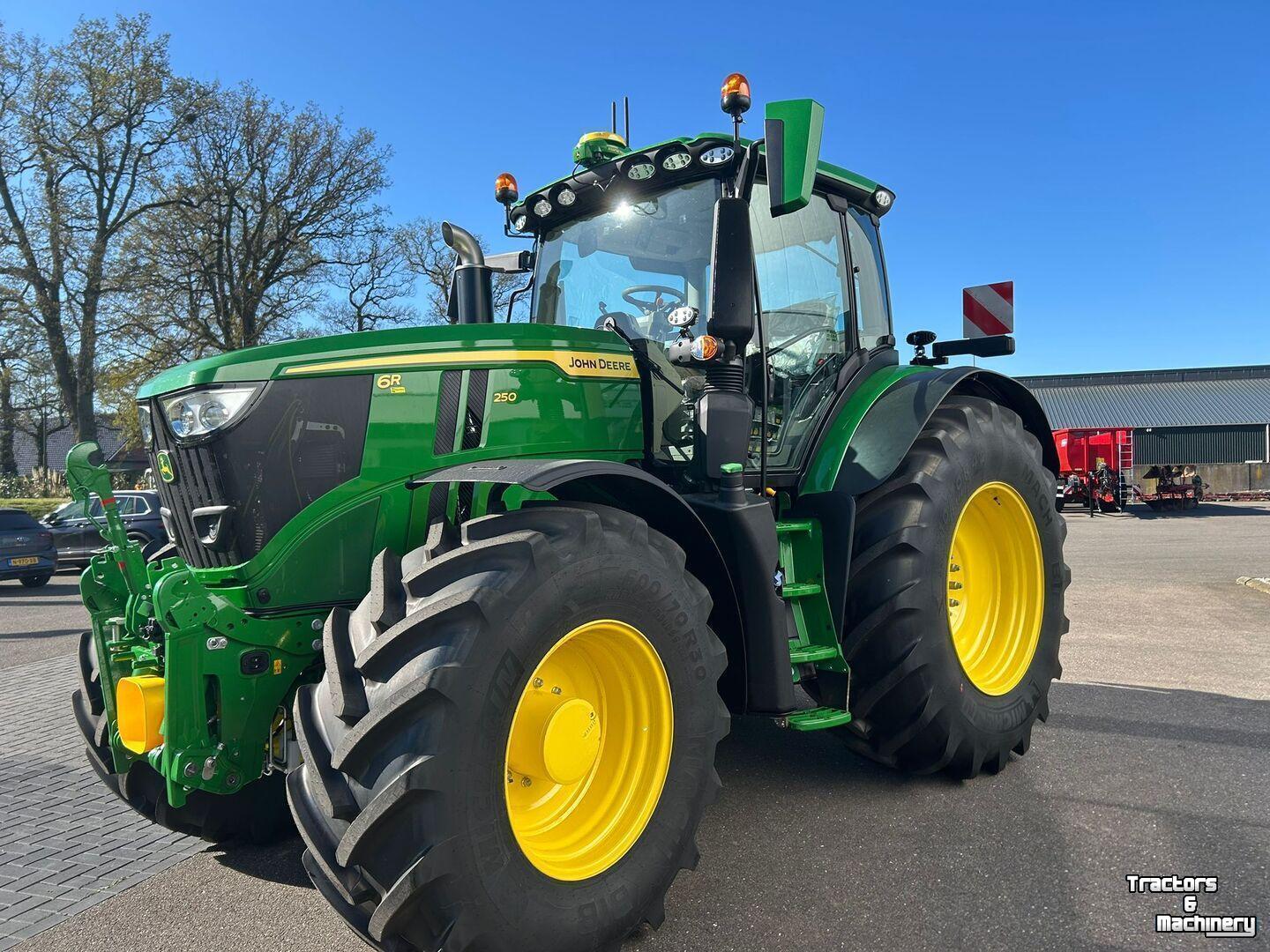 Tractor John Deere 6R 250