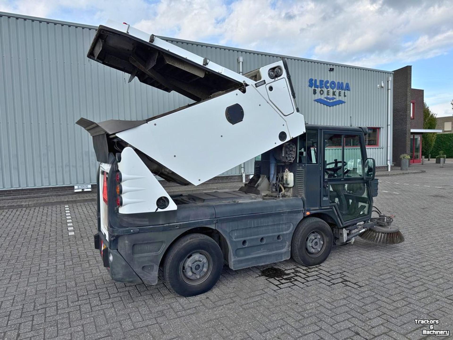 Sweeper Schmidt Compact 200 Sweeper/Veegmachine