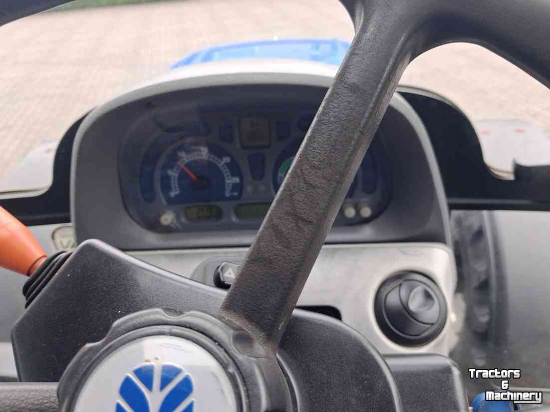 Tractor New Holland T6030 + fronthef