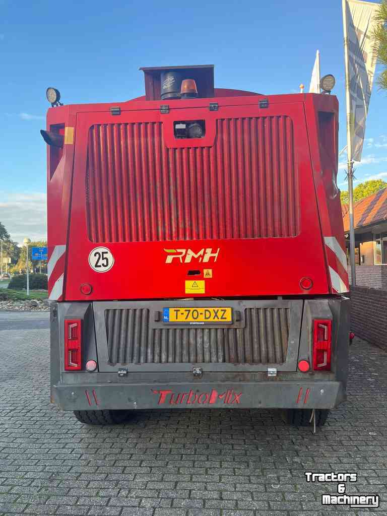Self-propelled feed mixer RMH Turbomix 28 GOLD