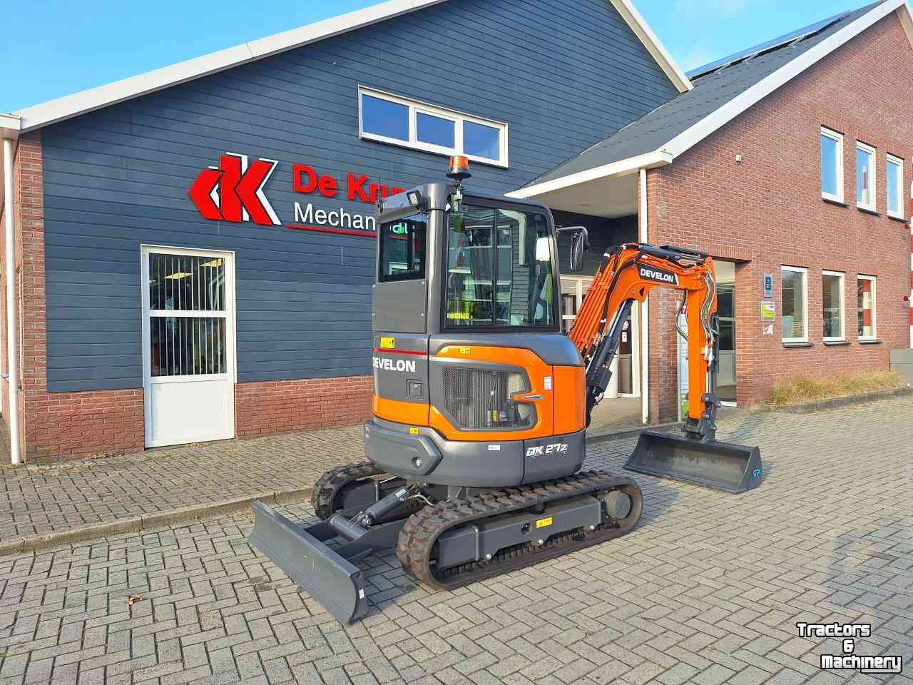 Mini-Excavator Doosan Develon DX27Z-7