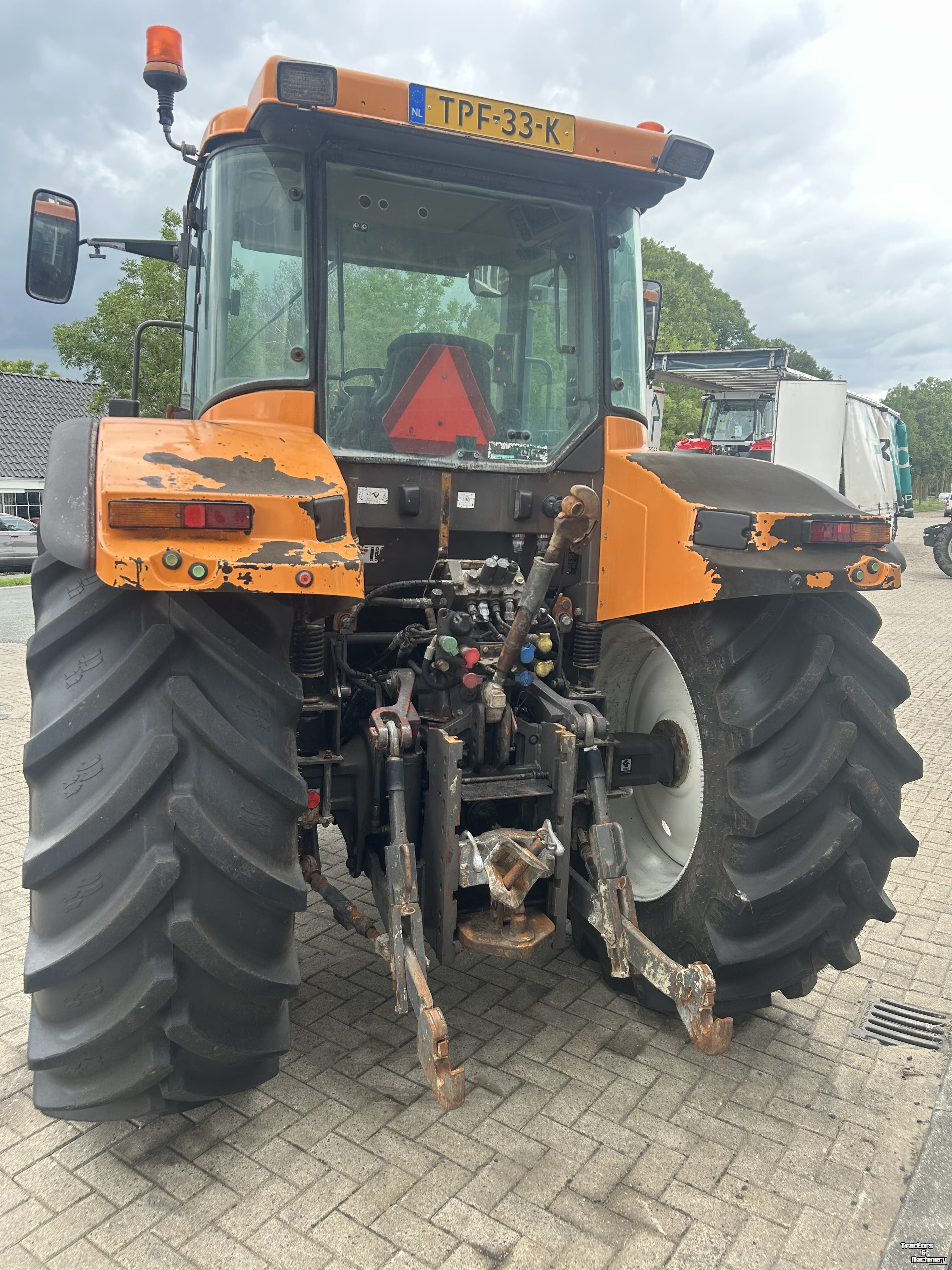 Tractor Renault ARES 656RZ