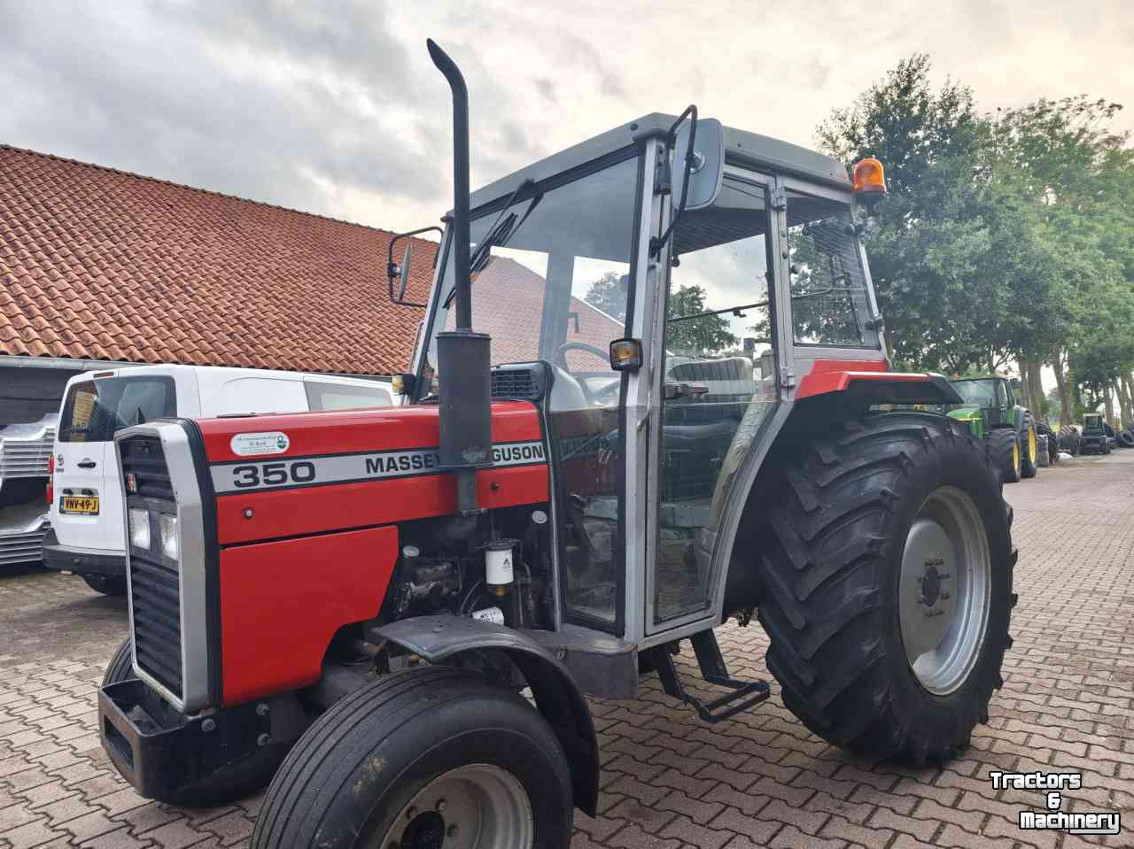 Tractor Massey Ferguson 350
