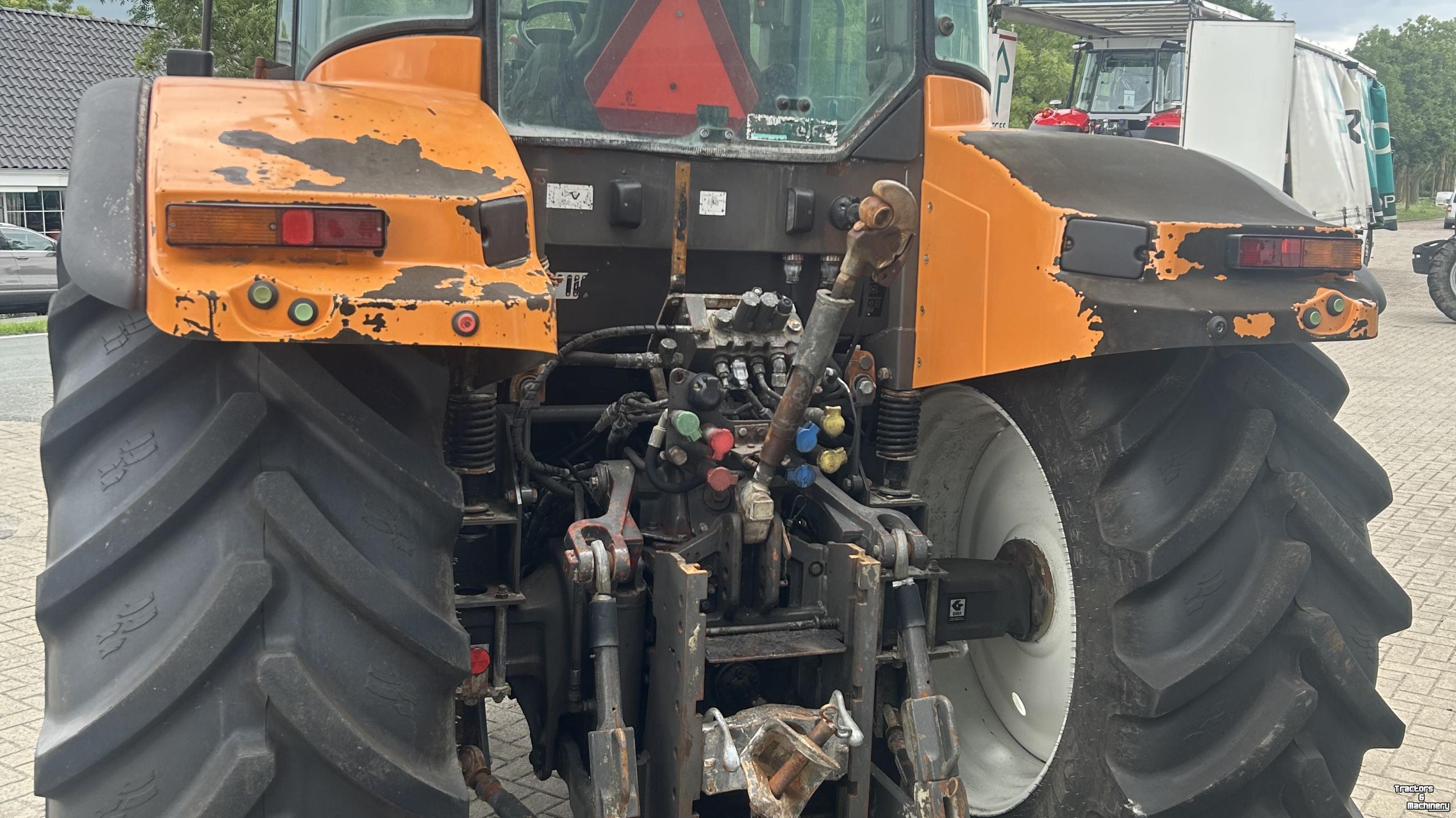 Tractor Renault Renault ARES 656RZ