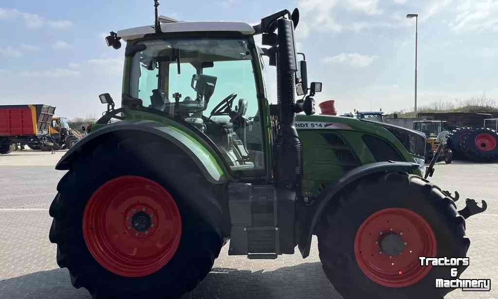 Tractors Fendt 514 S4 Profi Plus tractor