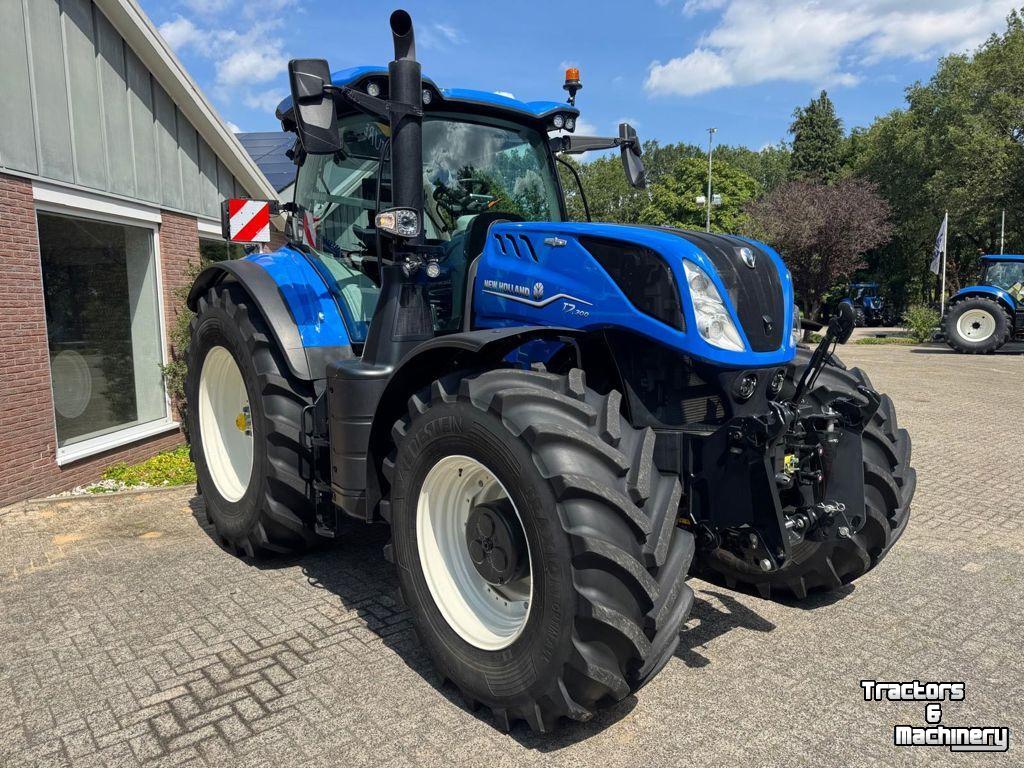 Tractor New Holland T7.300 AC New Gen traktor